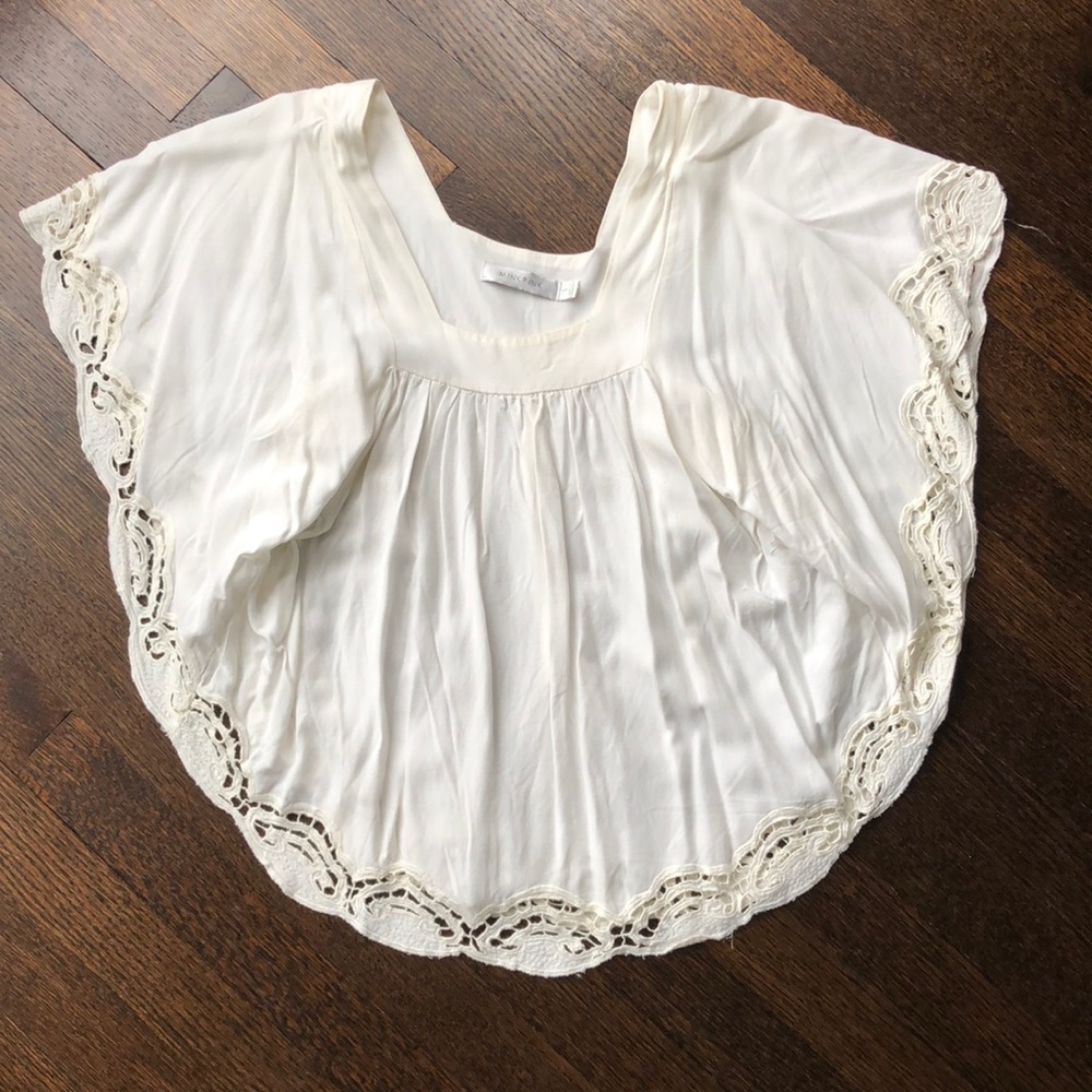 White lace-trim drape tunic